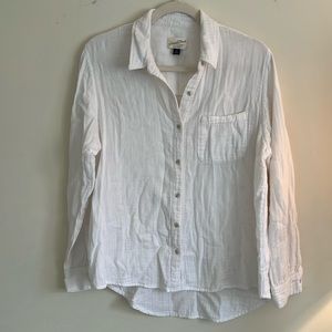 Soft cotton button up, light weight